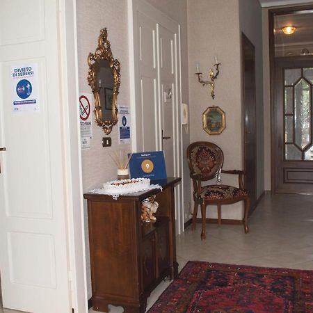 La Casa di Tino Hotel Fontanellato Bagian luar foto