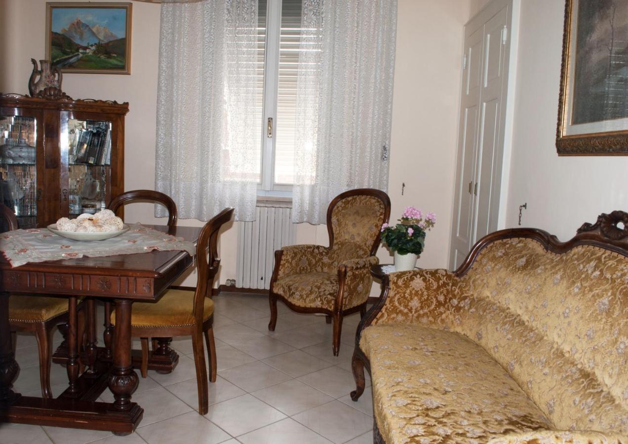 La Casa di Tino Hotel Fontanellato Bagian luar foto